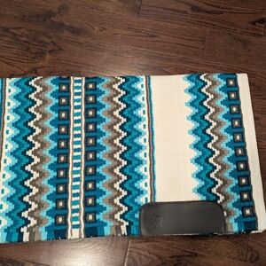 Bentley Pleasure Show Pad On White Croix